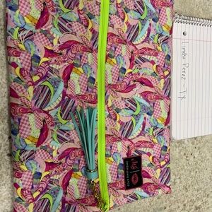 Size large makeup junkie bag